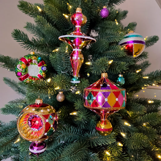 VINTAGE FAIR COLLECTION WINTER CARNIVAL