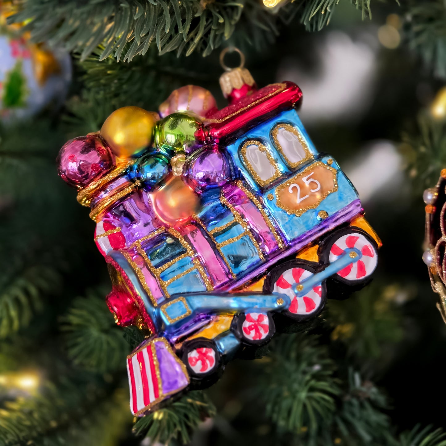 HOLIDAY EXPRESS CUTE TRAIN