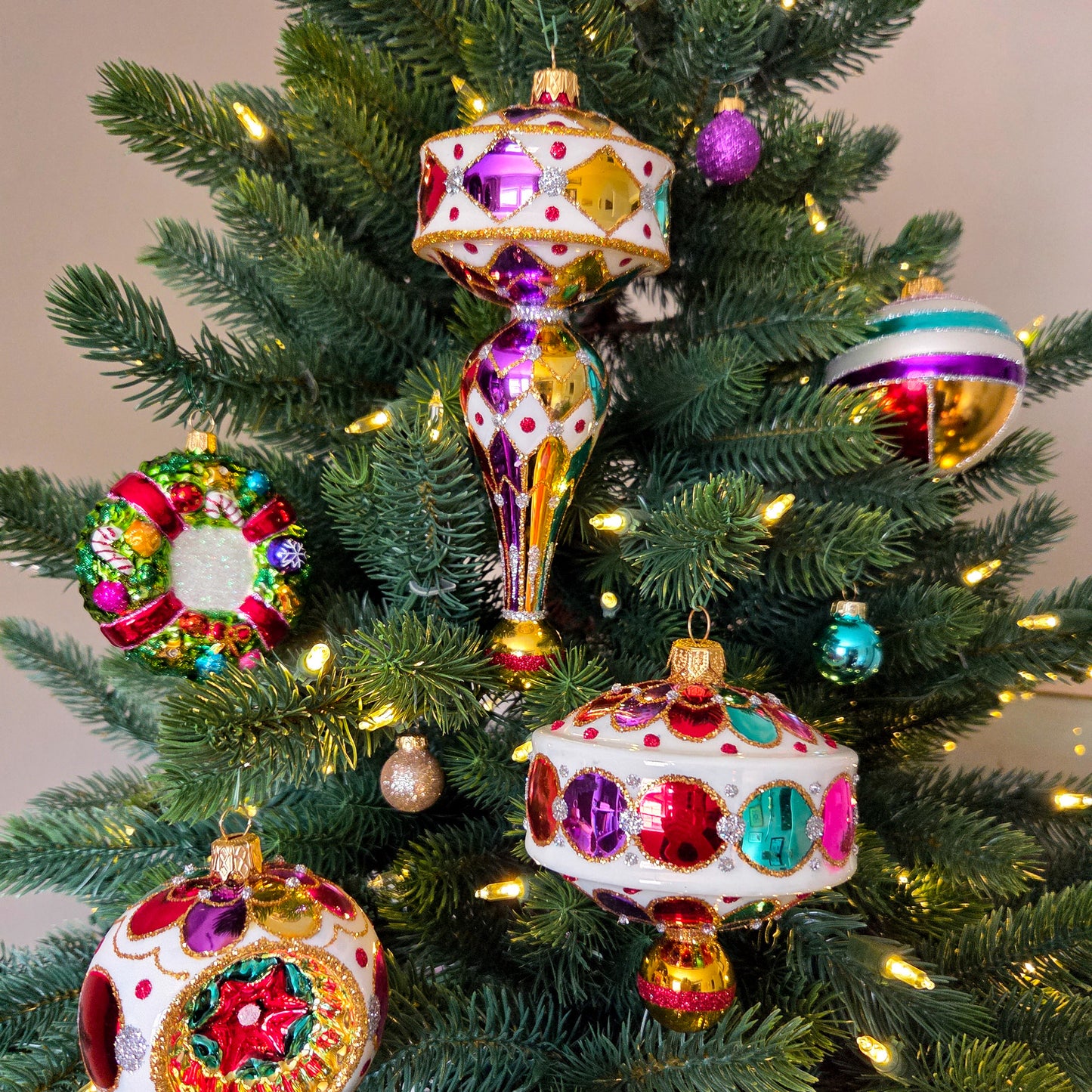 VINTAGE FAIR COLLECTION DIAMOND NOEL