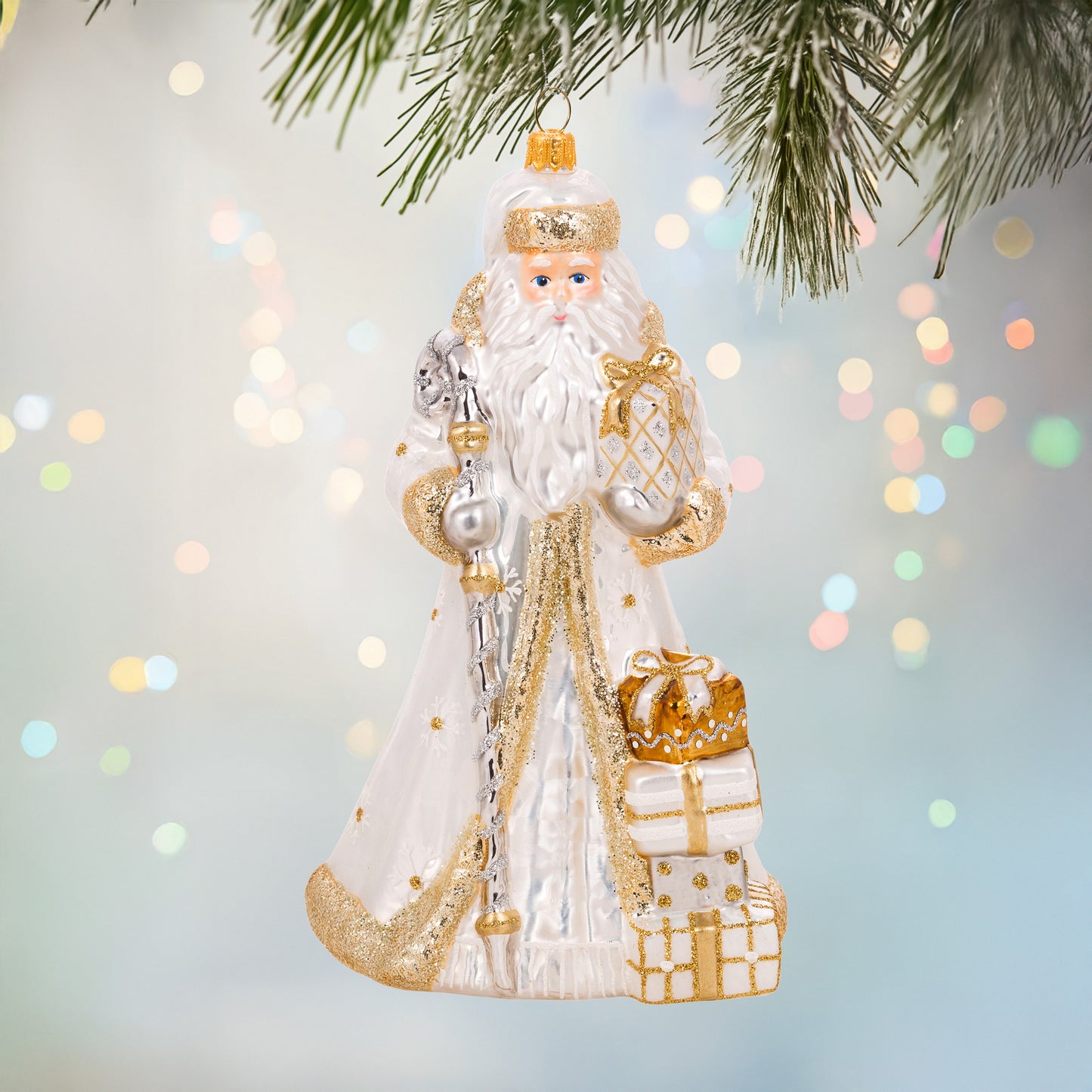 ELEGANT WHITE SANTA WITH GIFTS