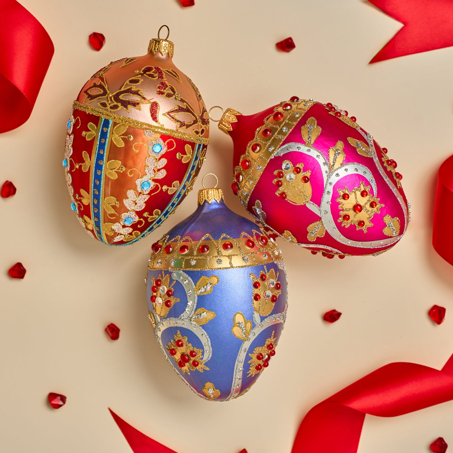 FABERGÉ EGG WITH ROYAL TAPESTRY PATTERN