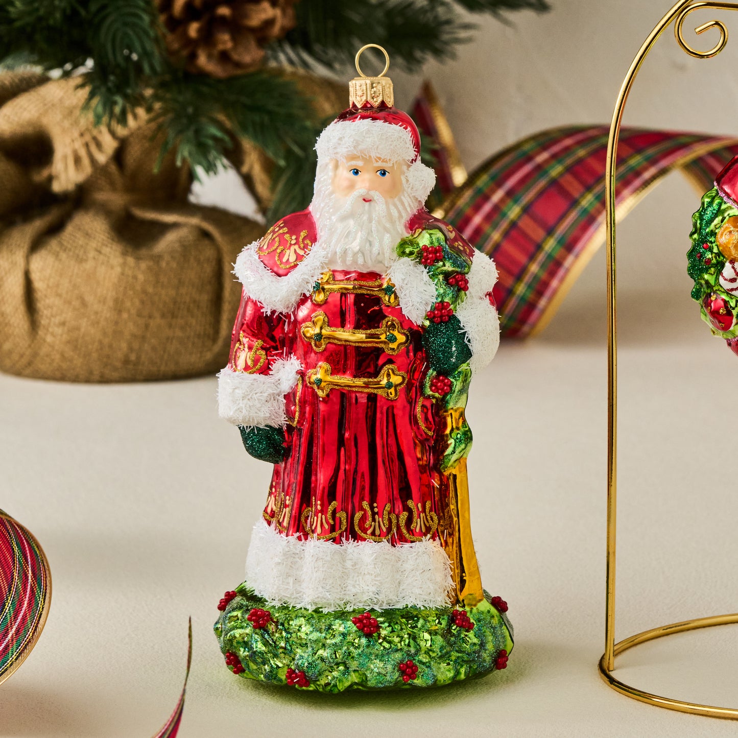 HOLLYBERRY SANTA