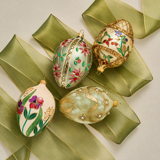 BLUSH PINK & GREEN FABERGÉ EGG